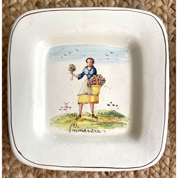 Set of 4 Hand Painted SEASONS Square Plates 9" Italy Vintage RARE - Picture 4 of 16